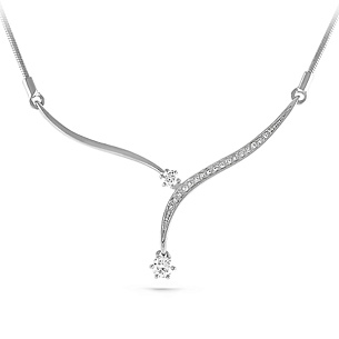 Колье из белого золота с бриллиантом