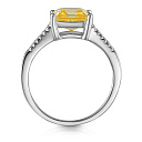 Кольцо из серебра с фианитом