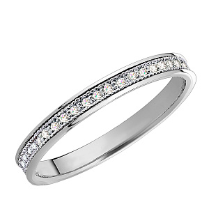 Кольцо обручальное из белого золота с бриллиантами