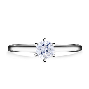 Кольцо из серебра с фианитом