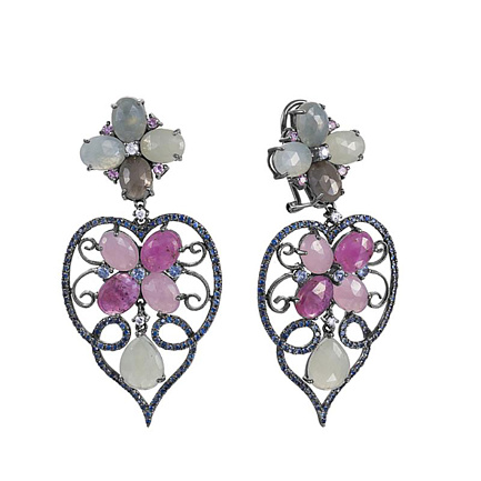 Серьги из золота с бриллиантами, корундами