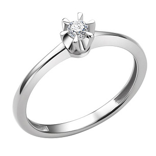 Кольцо из белого золота с бриллиантом