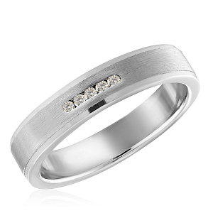 Кольцо обручальное из красного золота с бриллиантами