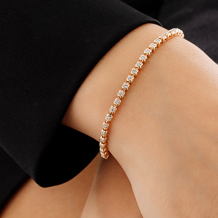 Браслет из красного золота с бриллиантами