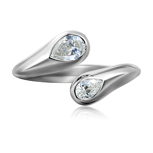 Кольцо из белого золота с бриллиантом