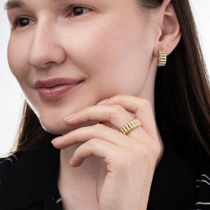 Серьги с английским замком из желтого золота