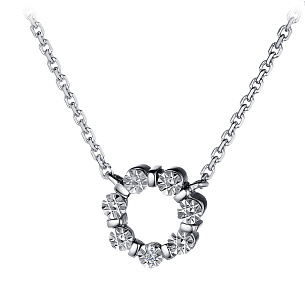 Колье из серебра с бриллиантом