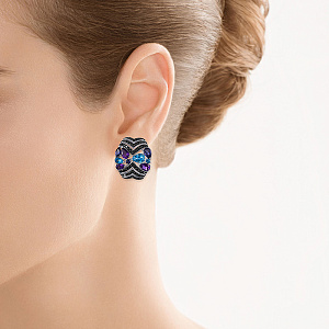 Серьги из белого золота с бриллиантами