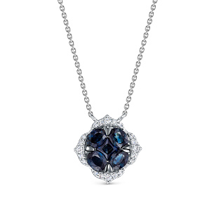 Колье из белого золота с сапфиром