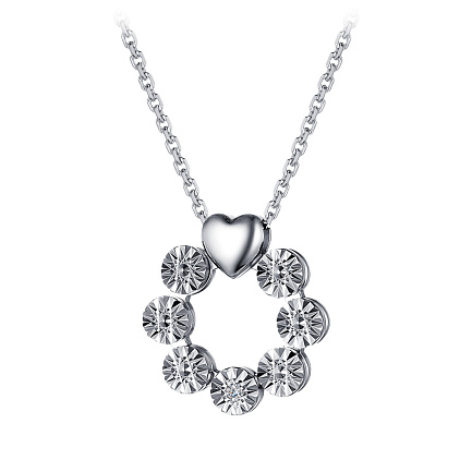 Колье из серебра с бриллиантом