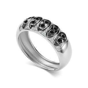 Кольцо из белого золота с бриллиантом