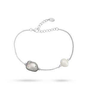 Браслет декоративный из серебра с циркониями и жемчугом