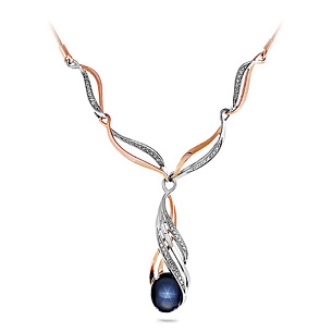 Колье из красного золота с сапфиром