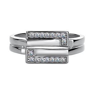 Кольцо из серебра с фианитом