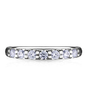 Кольцо из белого золота с бриллиантами