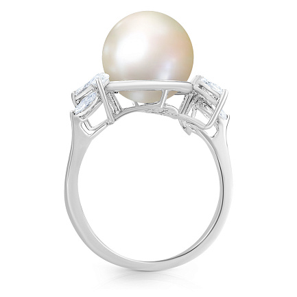 Кольцо из белого золота с бриллиантами, жемчугом