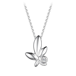 Колье из серебра с бриллиантом