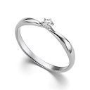 Кольцо из белого золота с бриллиантом