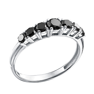 Кольцо из белого золота с бриллиантом