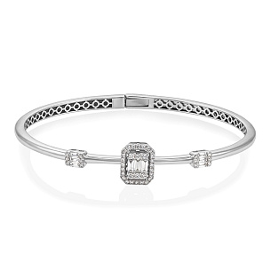 Браслет из белого золота с бриллиантом