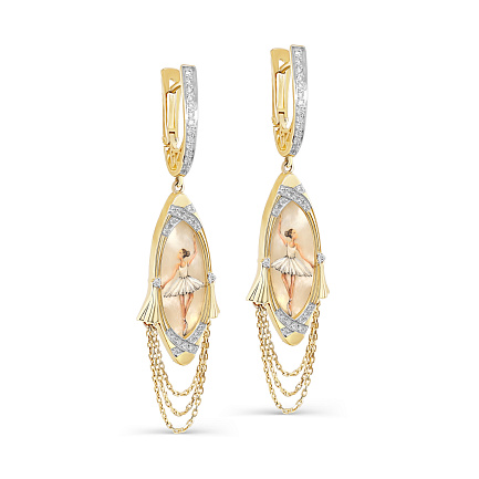 Серьги с английским замком из желтого золота с бриллиантами