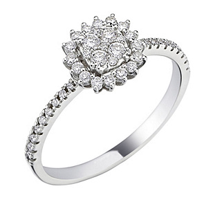 Кольцо из белого золота с бриллиантом