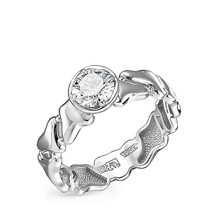 Кольцо из белого золота с бриллиантом