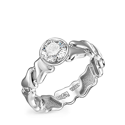 Кольцо из белого золота с бриллиантом