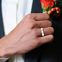 Кольцо обручальное из белого золота