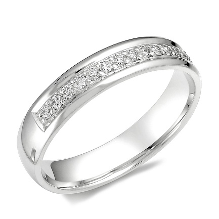 Кольцо обручальное из белого золота с бриллиантами