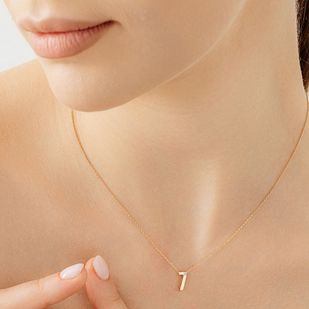 Подвеска из красного золота с бриллиантом