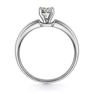 Кольцо из белого золота с бриллиантом