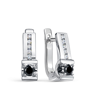 Серьги из белого золота с бриллиантом