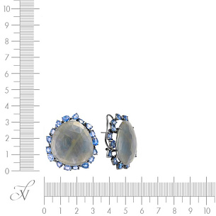 Серьги из черненого золота с корундами, сапфирами