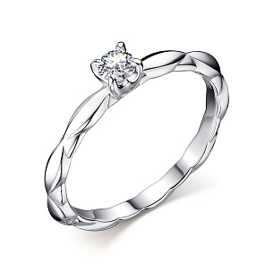 Кольцо из серебра с муассанитом