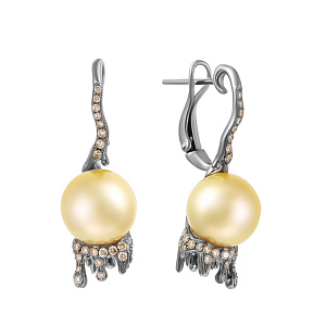 Серьги из золота с бриллиантами, жемчугом