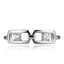 Кольцо из серебра с фианитом