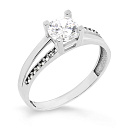 Кольцо из серебра с фианитами