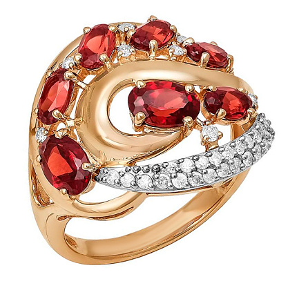 Кольцо из комбинированного золота с бриллиантами, гранатами