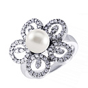 Кольцо из белого золота с бриллиантами, жемчугом