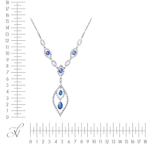 Колье из белого золота с сапфиром