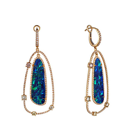 Серьги из желтого золота с бриллиантами, опалами