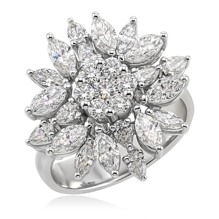 Кольцо из белого золота с бриллиантами