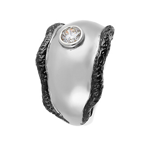 Кольцо из серебра с фианитом