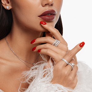 Кольцо из белого золота