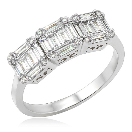 Кольцо из белого золота с бриллиантами