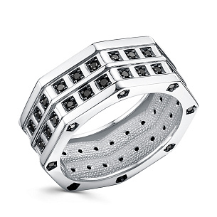 Кольцо из белого золота с бриллиантом