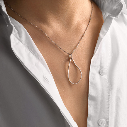 Подвеска из белого золота с бриллиантами