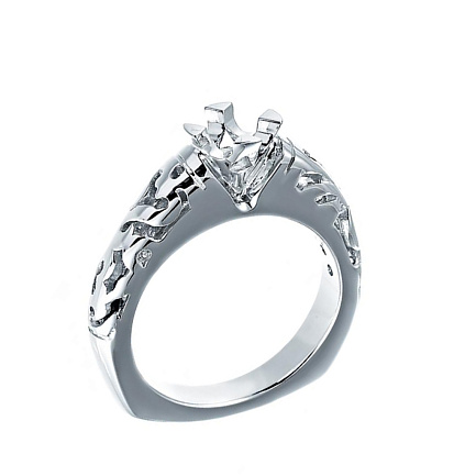 Кольцо из белого золота с бриллиантом