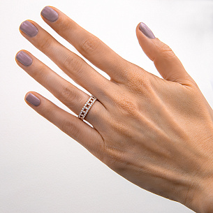 Кольцо из золота с бриллиантом